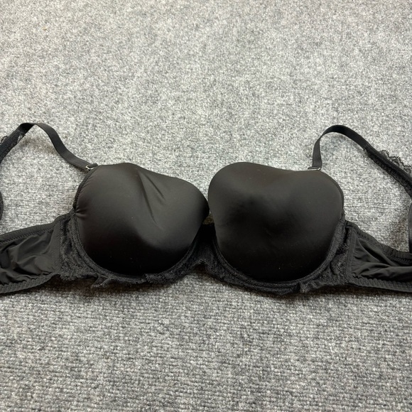 Victoria’s Secret women’s Black Dream Angels Lined Demi size: 34DDD - Picture 1 of 7